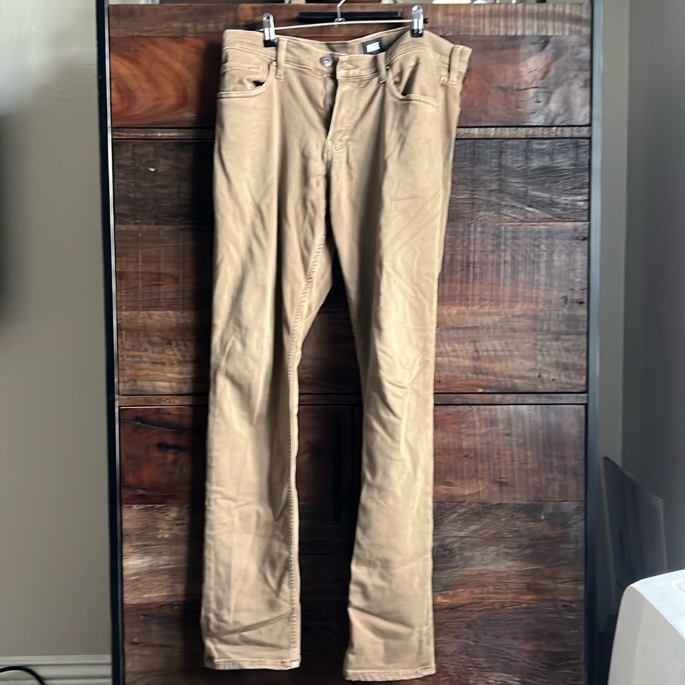 Very nice designer jeans made by PAIGE